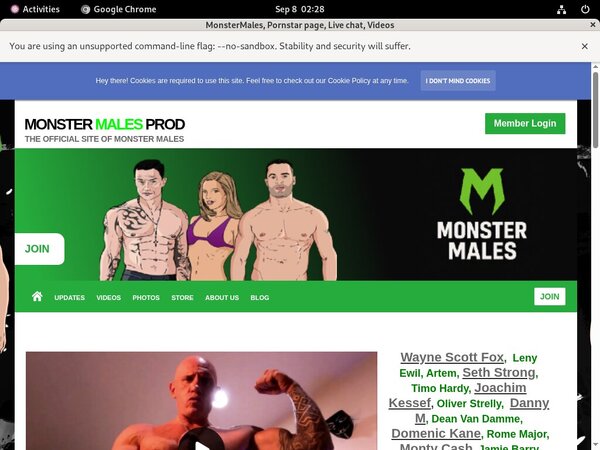 MonsterMales Footjob